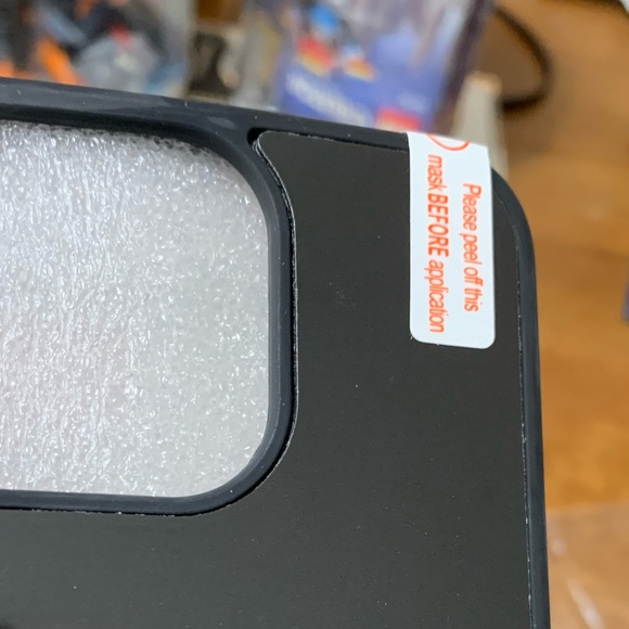 NWT iPhone 13 Pro Anti Gravity Phone Case TPU Magical Nano Suction Adsorbed Case - Picture 13 of 15